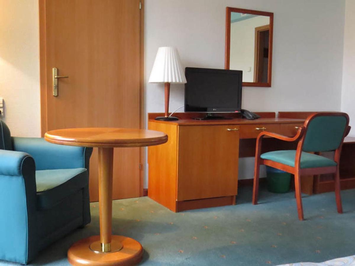 Elekt Czaplinek Hotel ภายนอก รูปภาพ